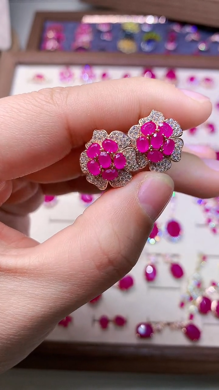 【闪购商品】红宝石耳饰银S925镶嵌000