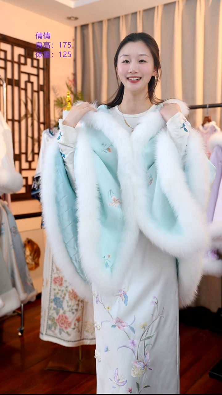 刺绣美****o桑蚕丝非遗手工苏绣服饰