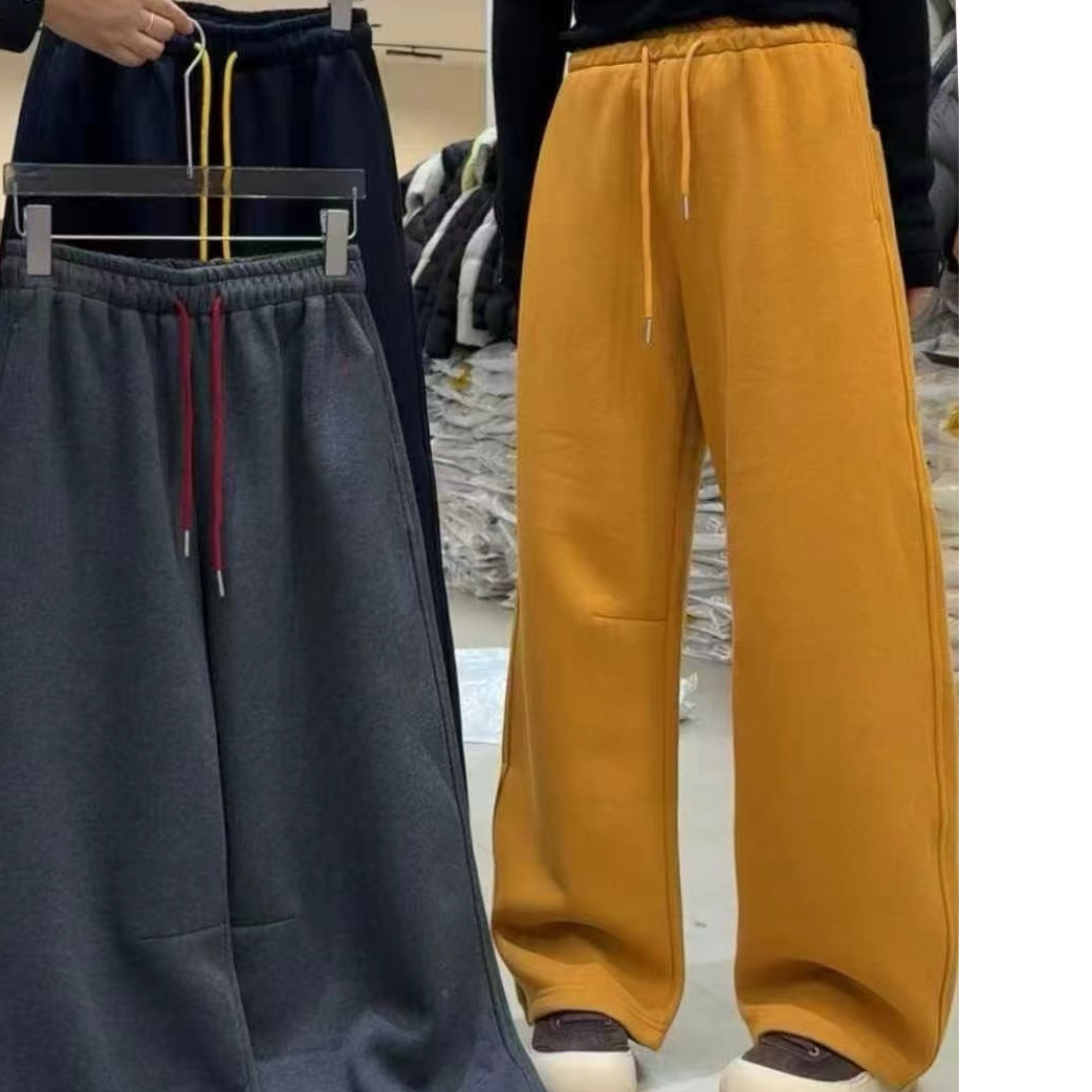 南瓜色松紧腰宝宝绒弯刀裤