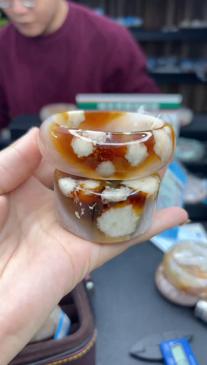 【闪购商品】石英质玉手镯未镶嵌1000（56圈赠送镯心）