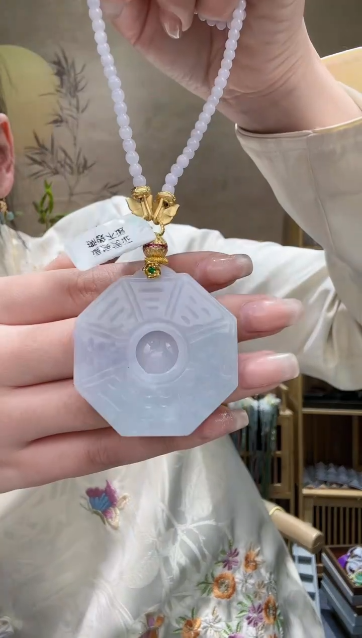 【闪购商品】翡翠颈饰未镶嵌吊坠