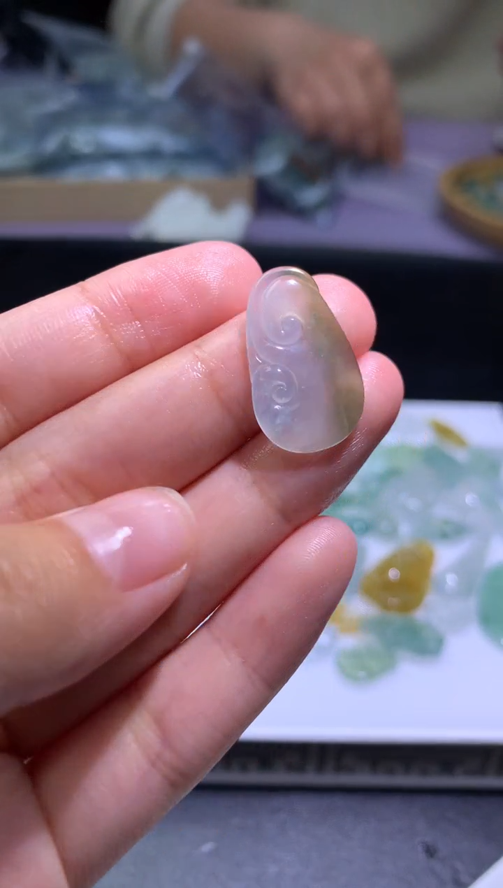 【闪购商品】定制翡翠未镶嵌毛货