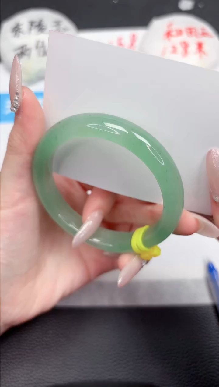 【闪购商品】石英质玉手镯未镶嵌474-55.8