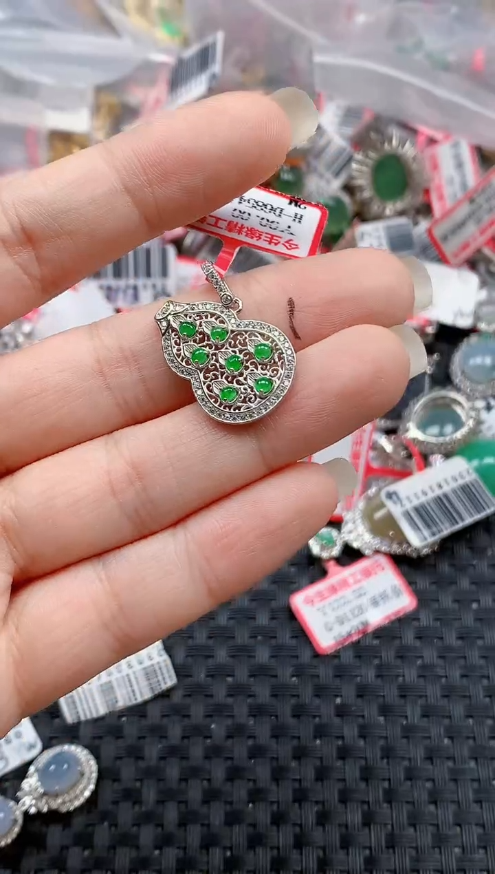 银S925镶嵌戒指翡翠天然A货缅甸翡翠