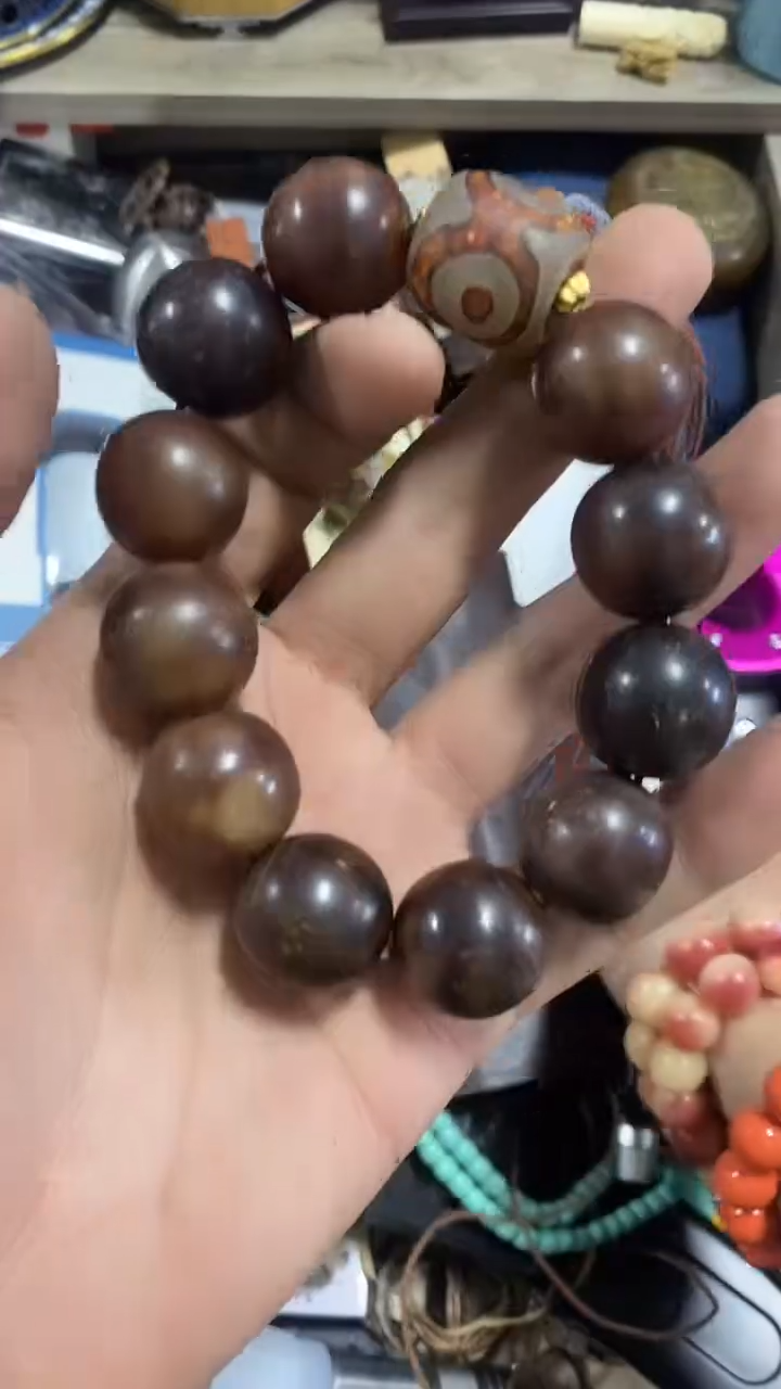 【闪购商品】瓷片闪购商品 如图所示