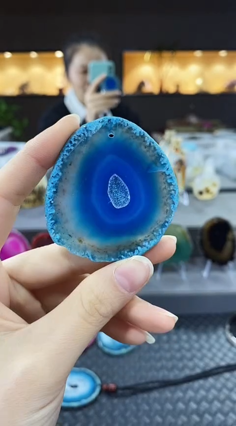 未镶嵌颈饰玛瑙/玉髓太**?玛瑙