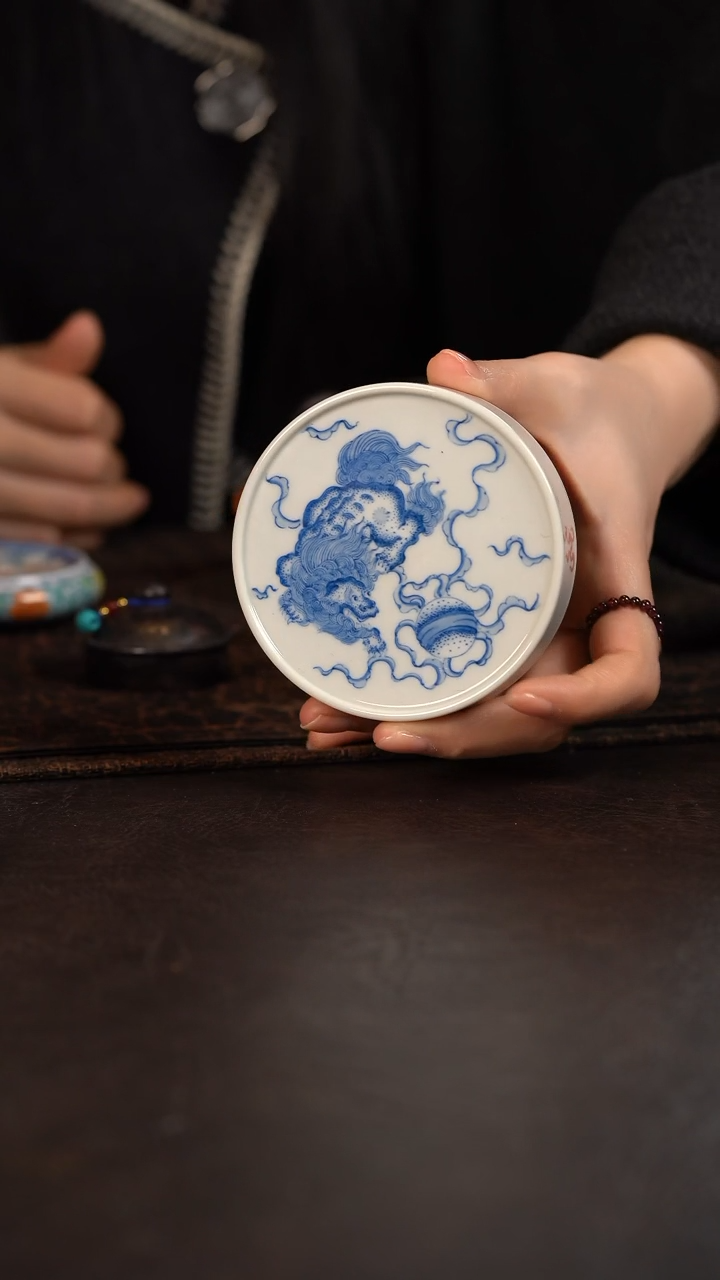 【闪购商品】杯聚澜堂狮子祥云饼状盖置