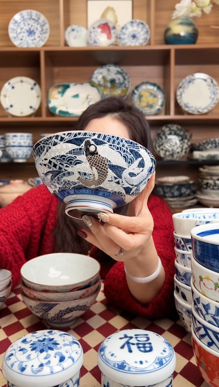 【闪购商品】瓷片吉祥锦鲤14.5cm斗笠饭碗  