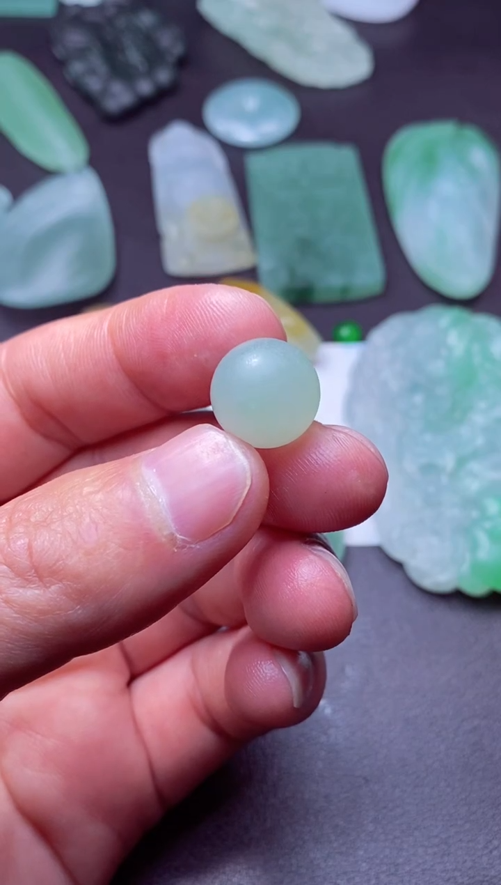 未镶嵌定制翡翠a货翡翠