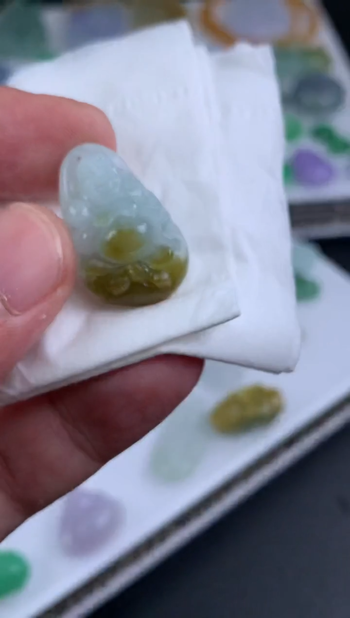 【闪购商品】定制翡翠未镶嵌翡翠