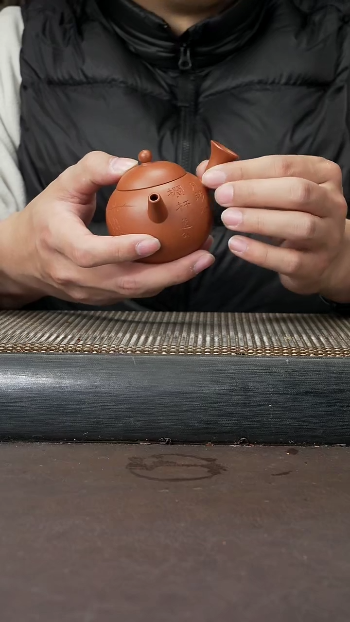 【闪购商品】紫砂茶壶朱泥 侧把壶 120cc 029