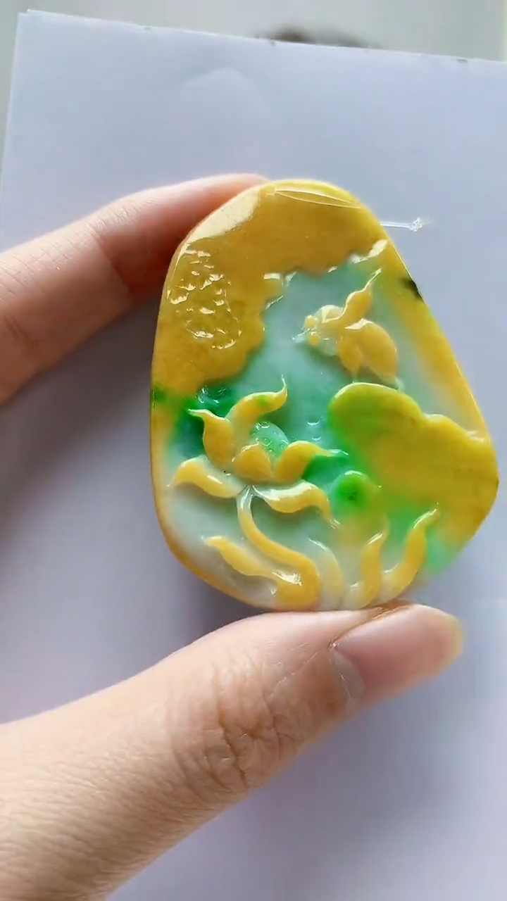 未镶嵌定制翡翠4688zm-毛货挂件88荷叶鱼