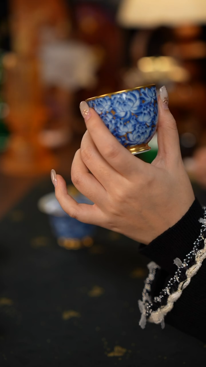 华隐堂金地满地荷花杯