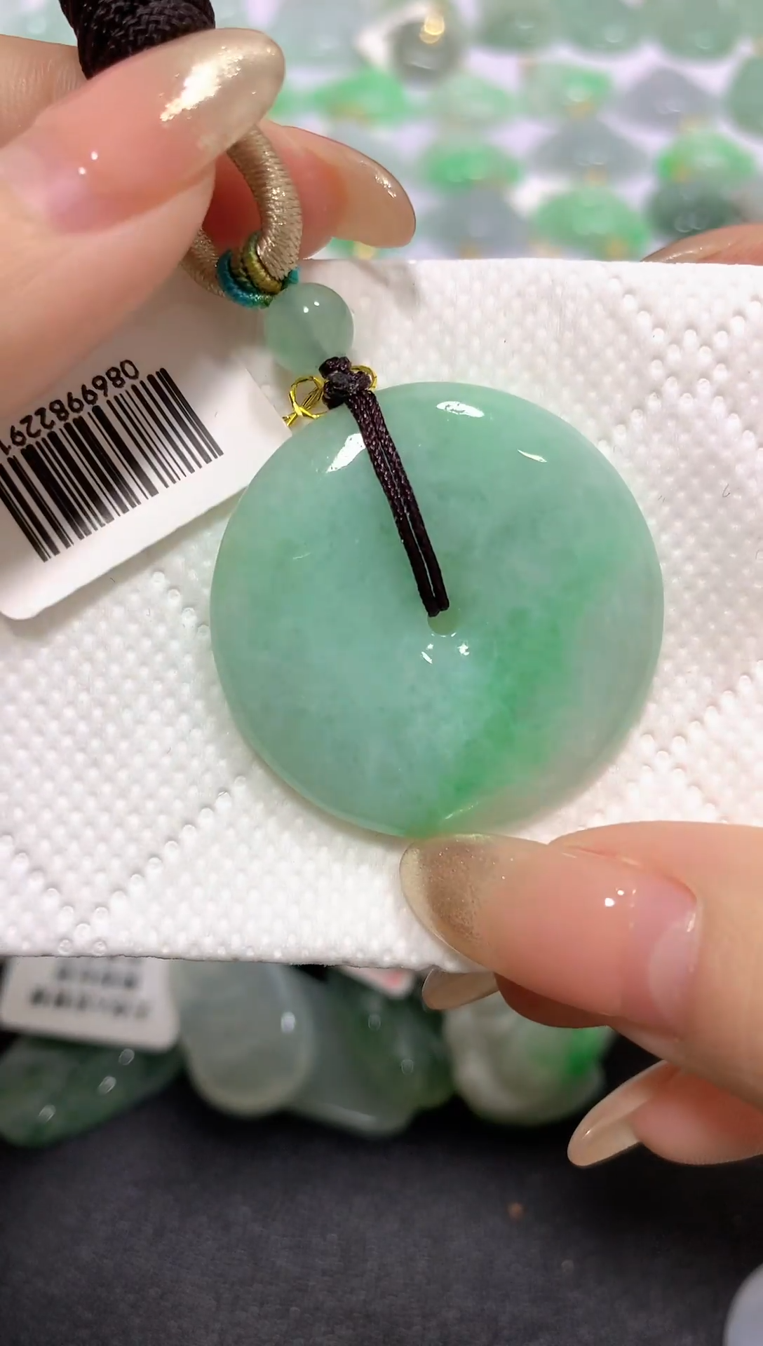 颈饰未镶嵌翡翠A货