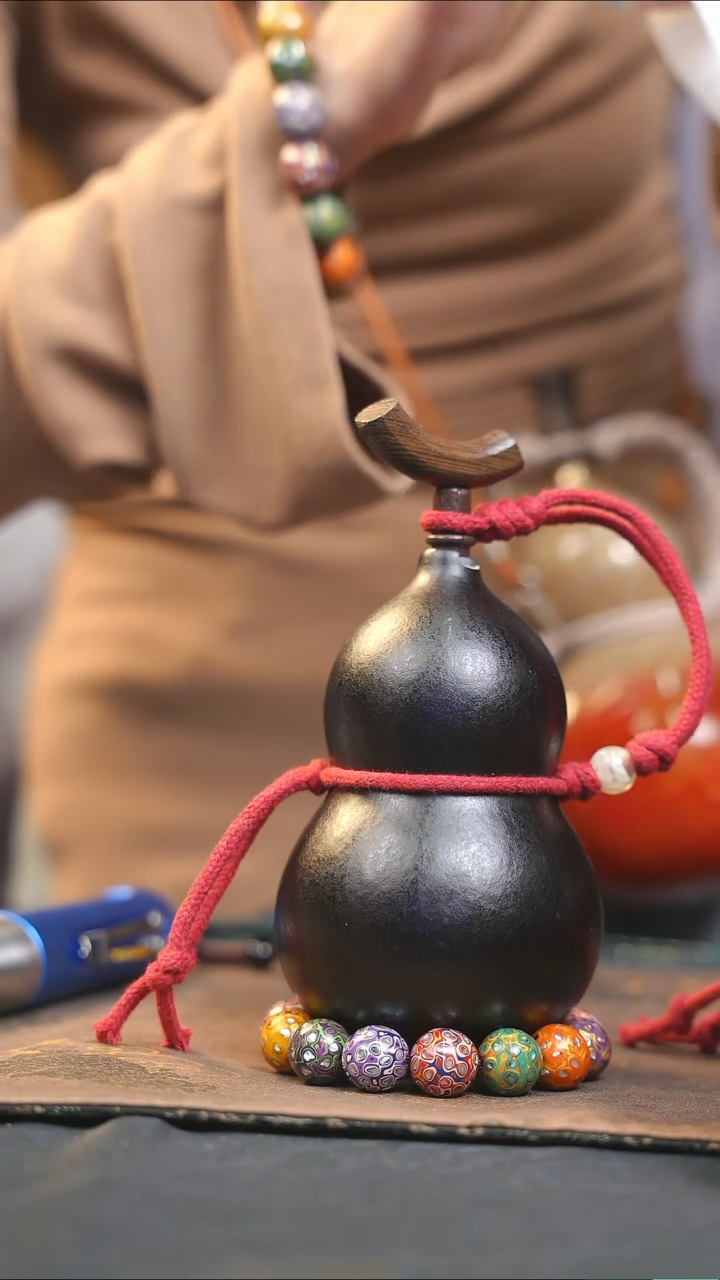 【闪购商品】WD108大漆酒葫芦不包手串及旋转底座