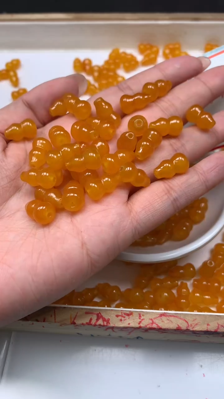 未镶嵌散珠玛瑙/玉髓E772 鸡油黄 葫芦8*14mm6个5.8元