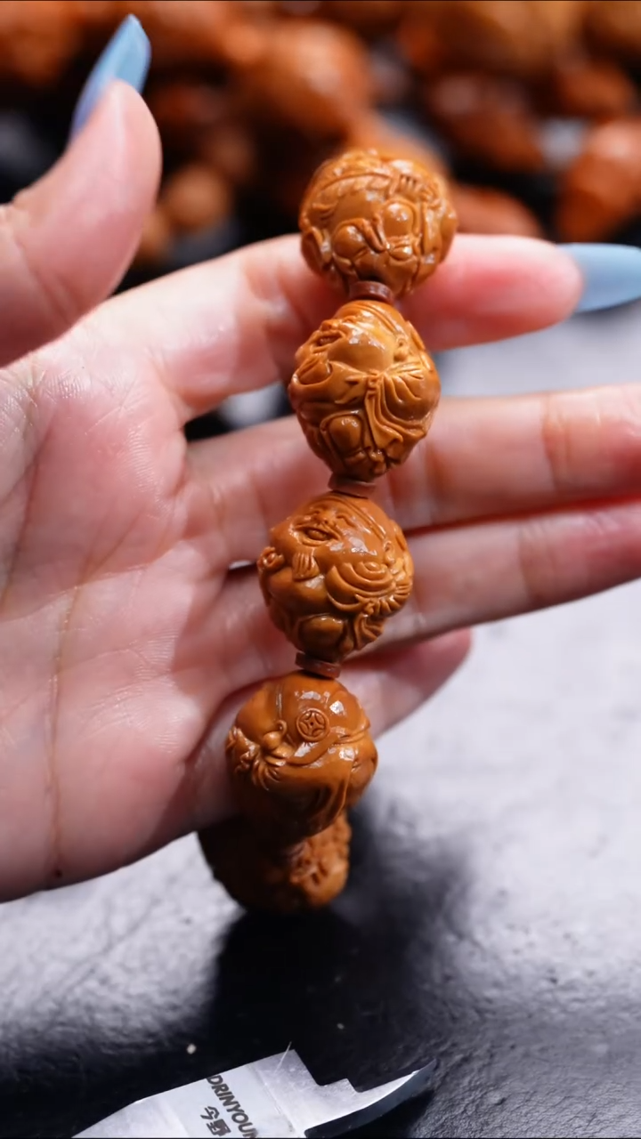 【闪购商品】橄榄核吊坠橄榄核