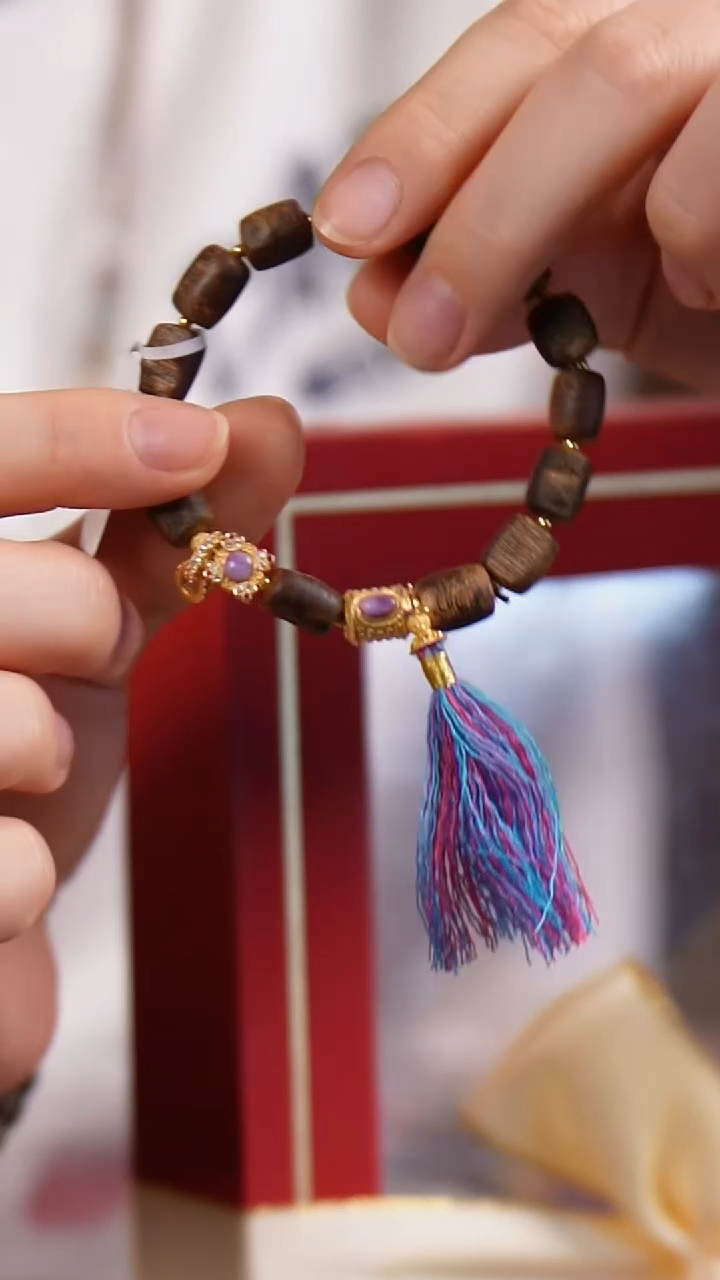 未镶嵌沉香手串XK120604