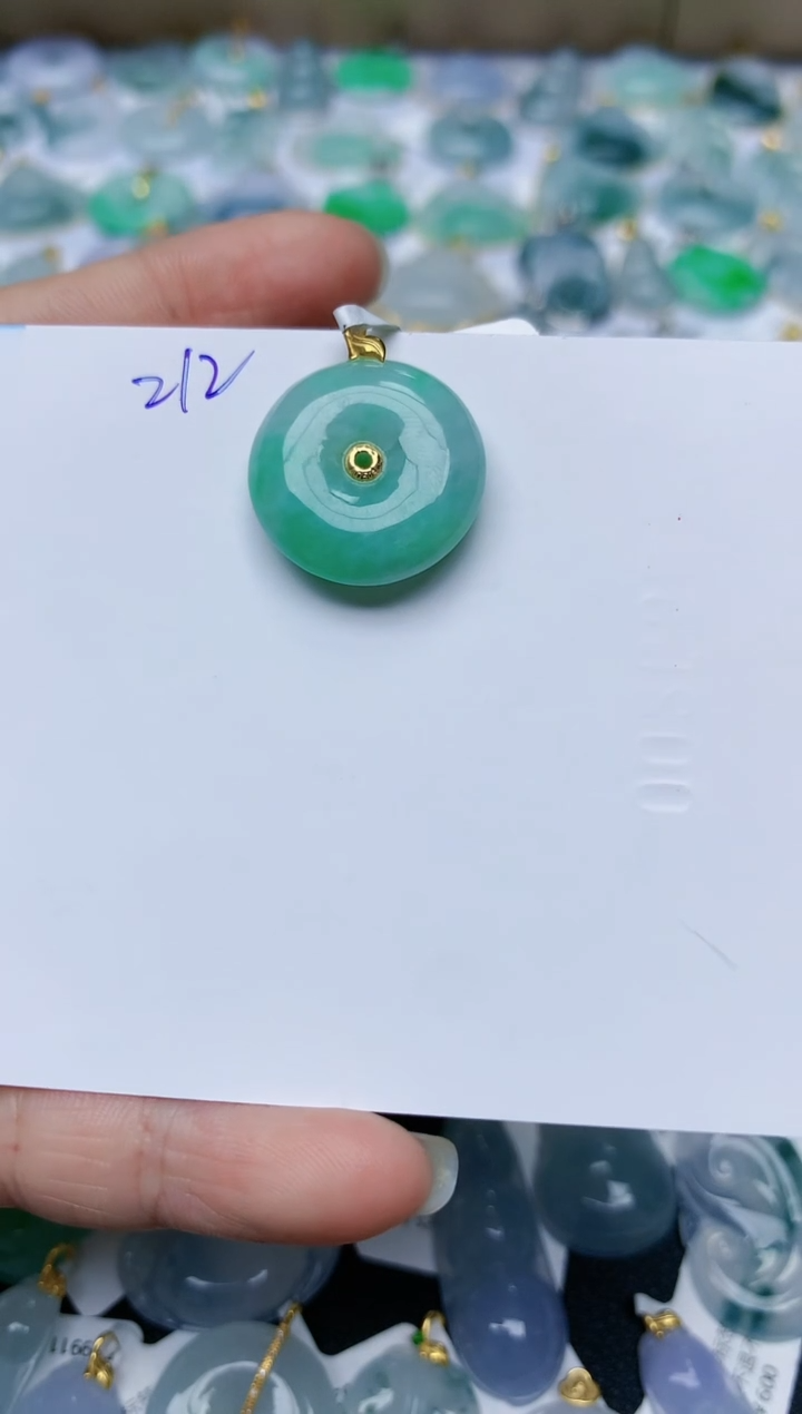 【闪购商品】翡翠颈饰18K金镶嵌天然翡翠A货    212