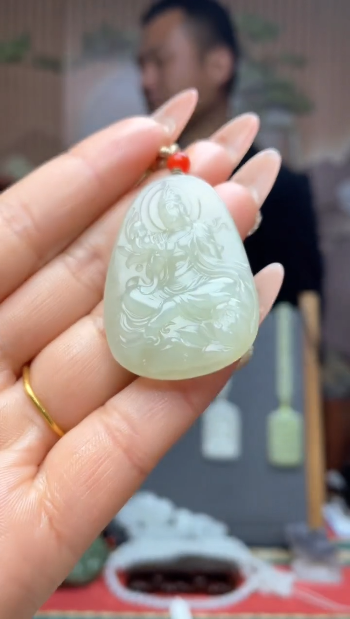 【闪购商品】和田玉颈饰未镶嵌一