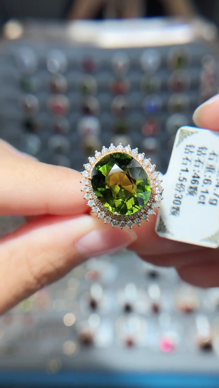 18K金镶嵌戒指碧玺6.1..