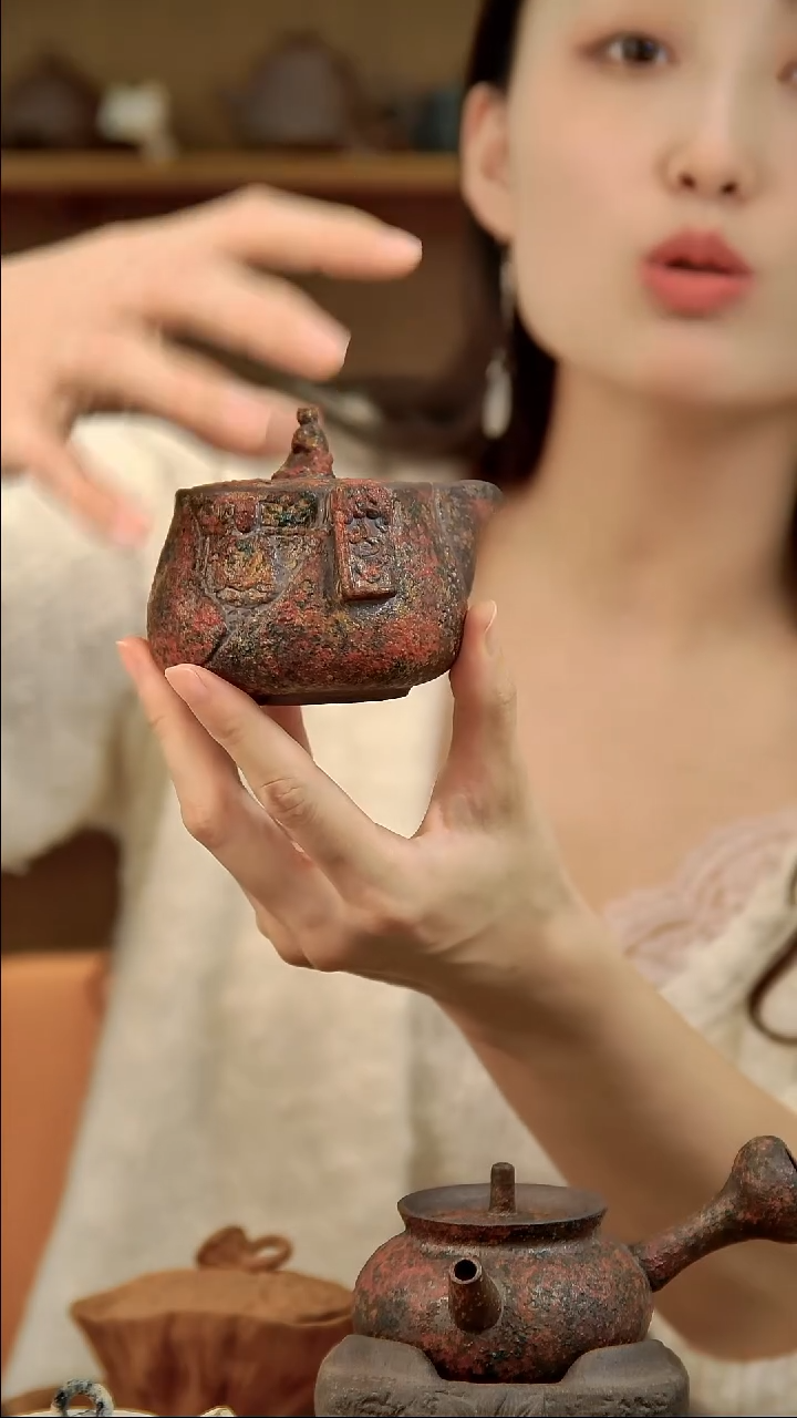 言野手作 岩矿敦煌宝瓶