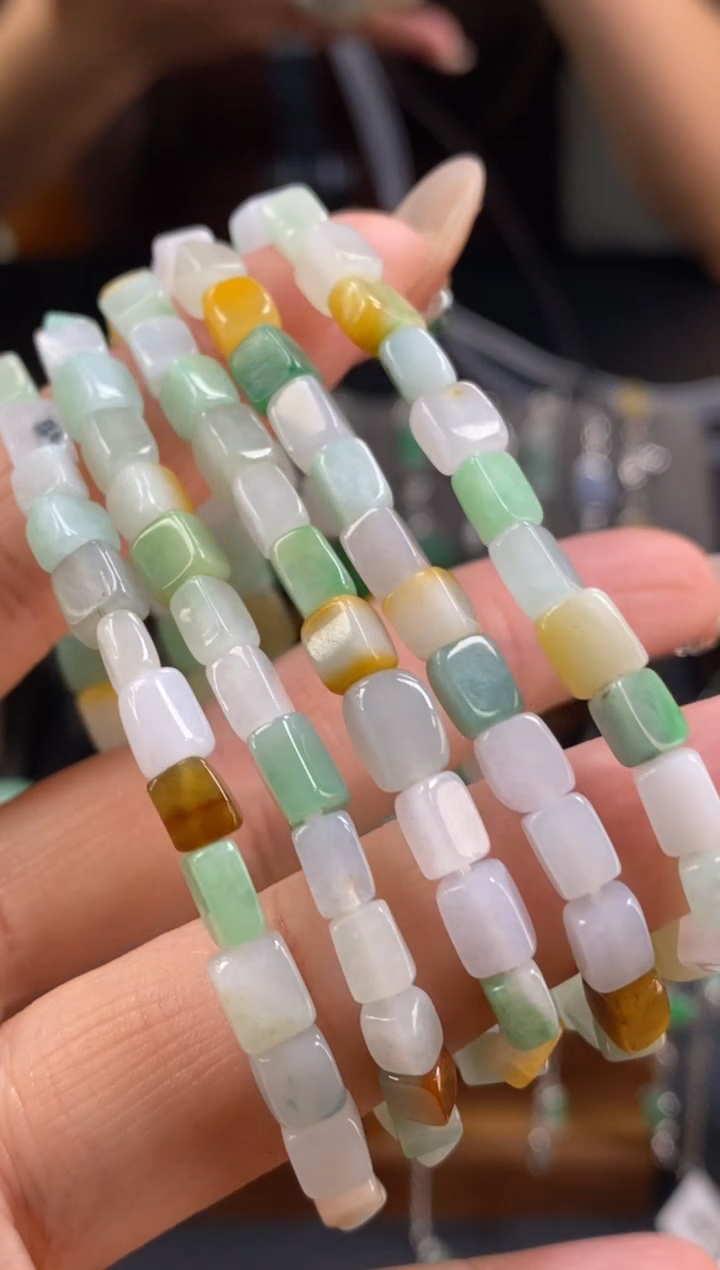 颈饰未镶嵌翡翠净货多样性发其一337