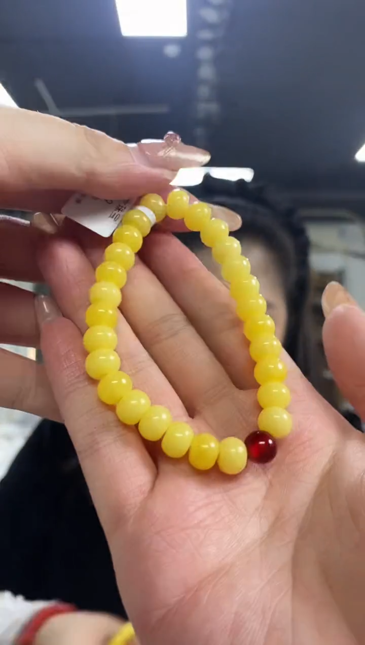 【闪购商品】蜜蜡裸石未镶嵌多样性发其一颜色微差