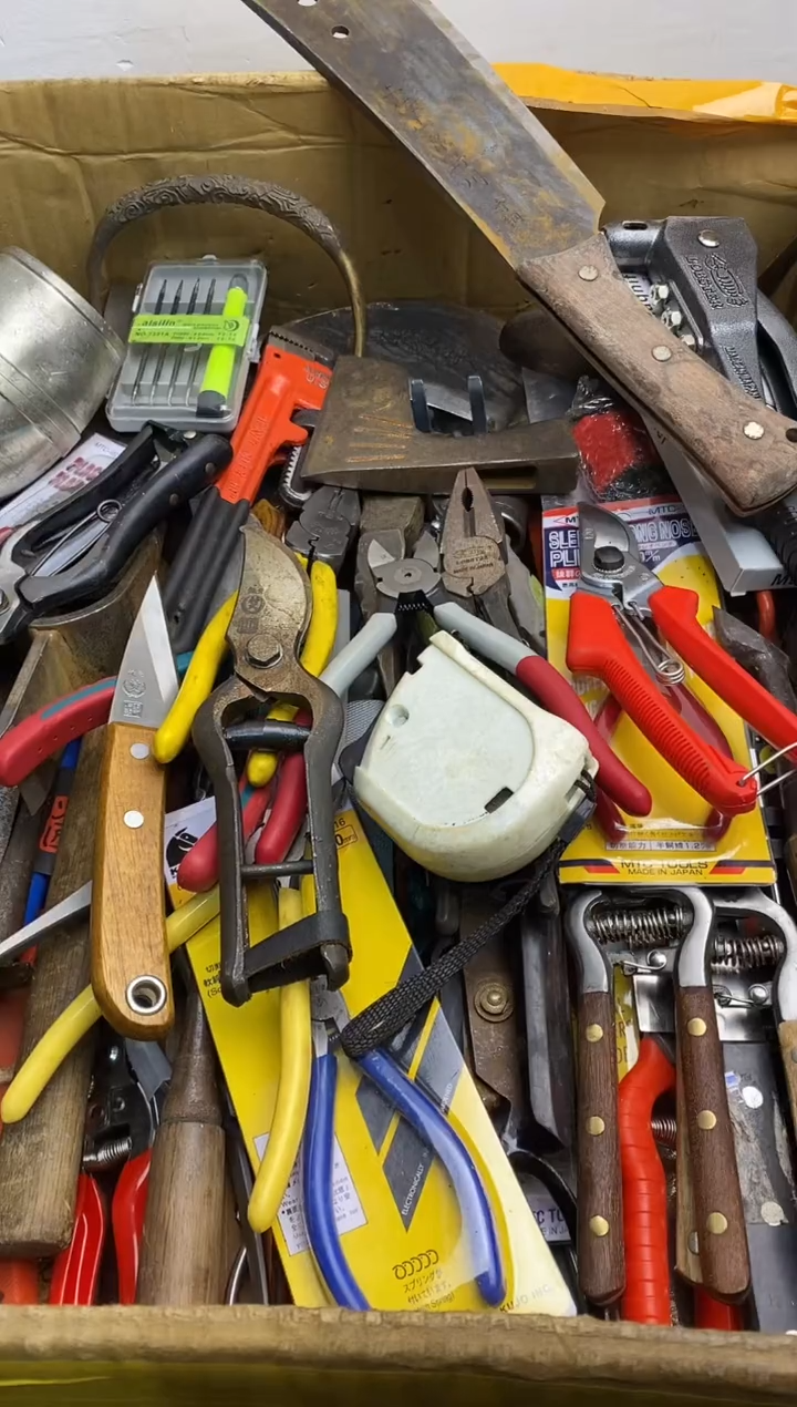 刘五金园艺农具厨具工具闪购  刀片