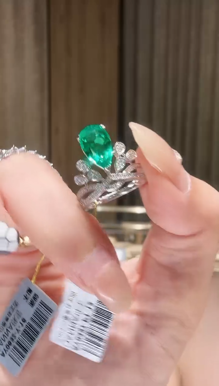 铂Pt950镶嵌戒指钻石AY0437-PT-