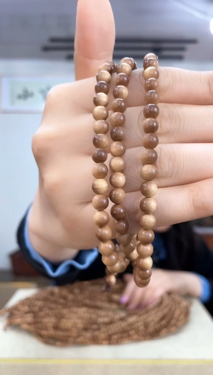 乌木类端景台698老山檀0.6多圈串木木木