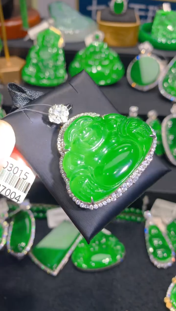 【闪购商品】翡翠颈饰银S925镶嵌一季