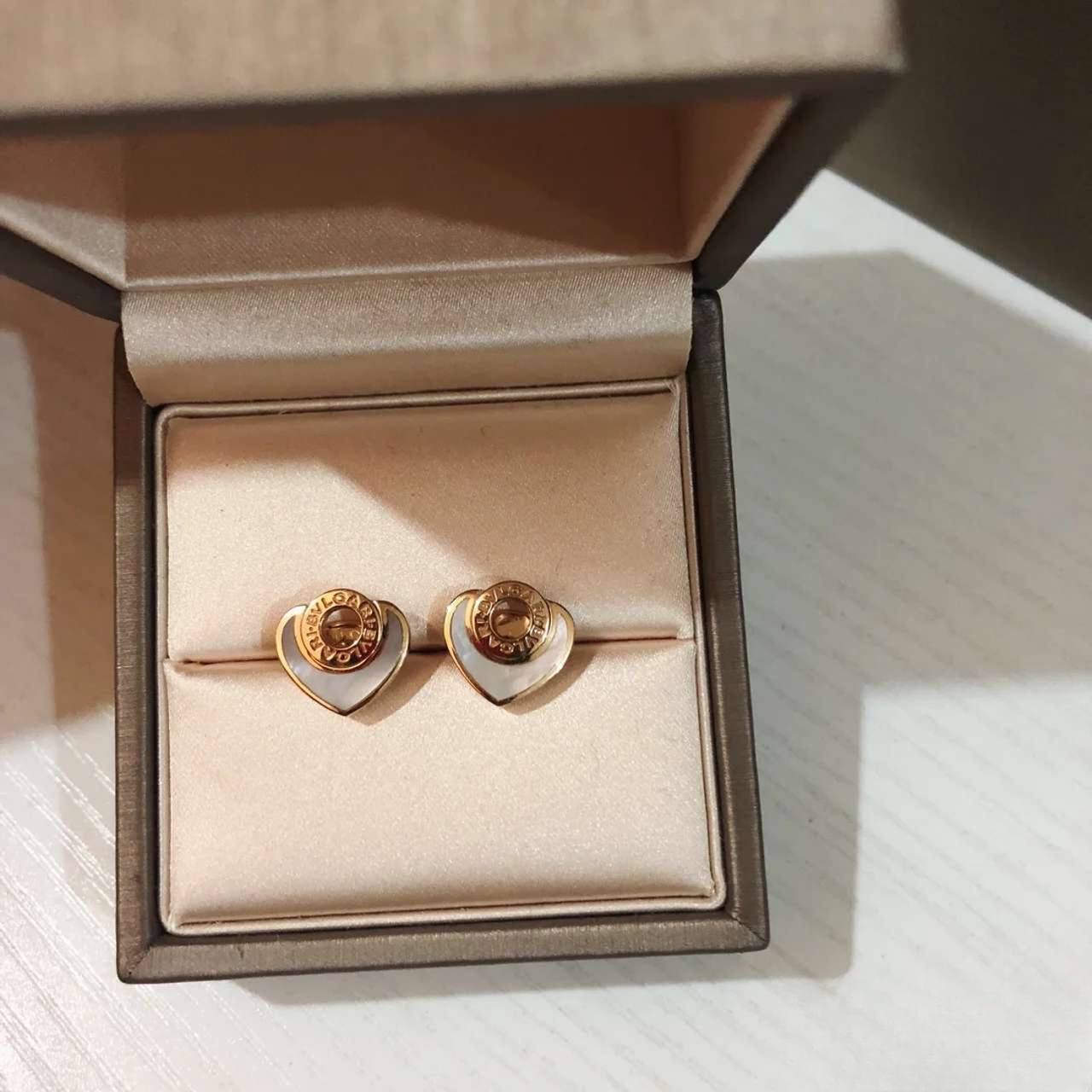 99新 BVLGARI/宝格丽 【66活动】 玫瑰金 白贝母 爱心 贝母 耳钉