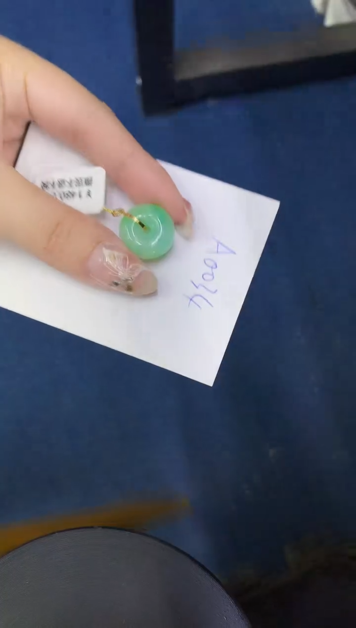 【闪购商品】翡翠颈饰18K金镶嵌0000000000