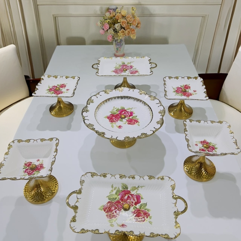 新疆包邮【红玫瑰花7件套桌子套装】好看陶瓷家用轻奢长方形