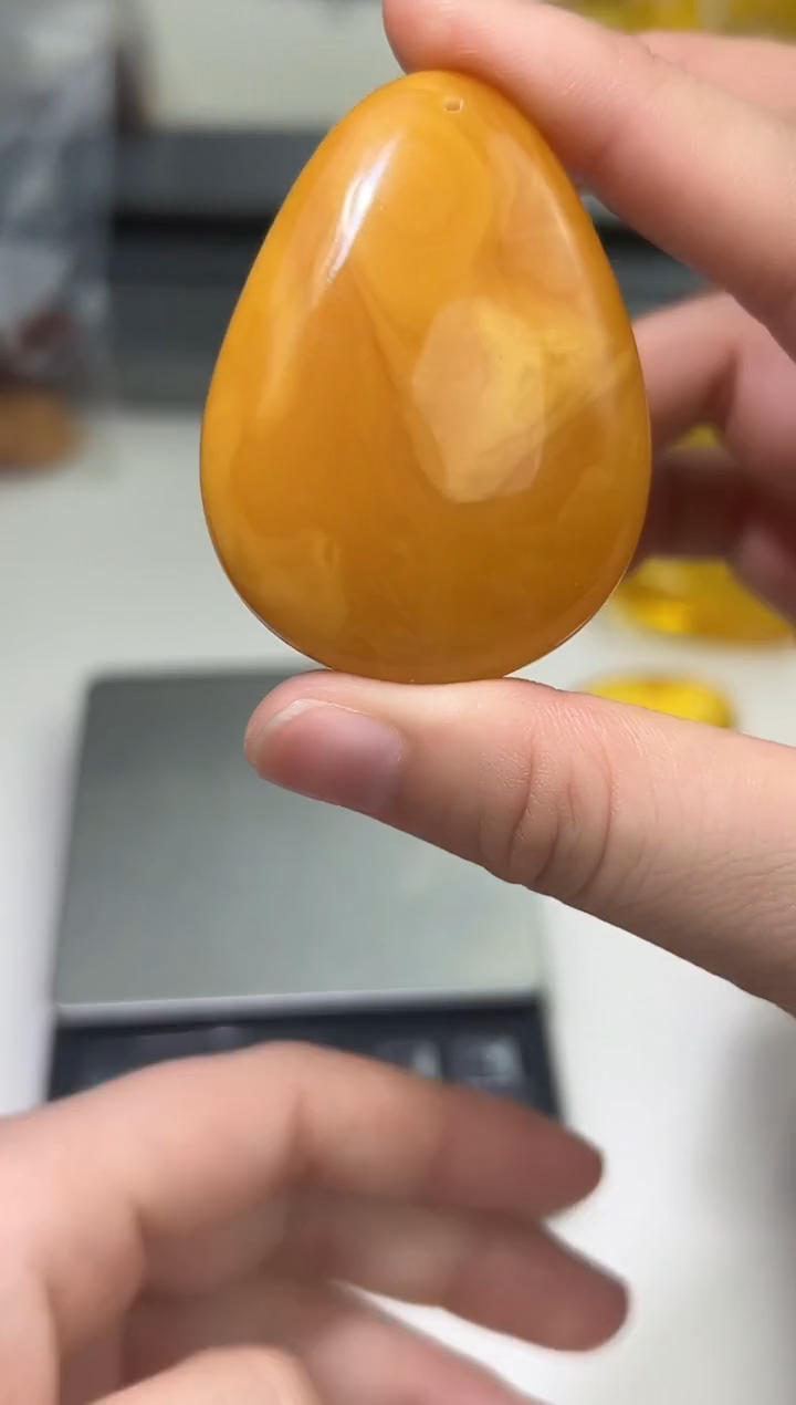 裸石琥珀未镶嵌琥珀蜜蜡吊坠