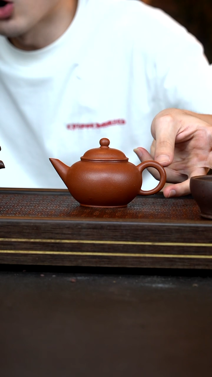 茶壶紫砂XJ水平   红降坡  170cc