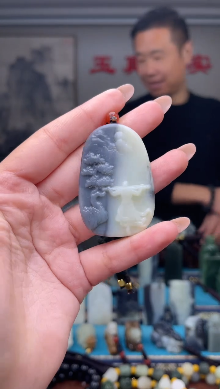 未镶嵌和田玉挂件1