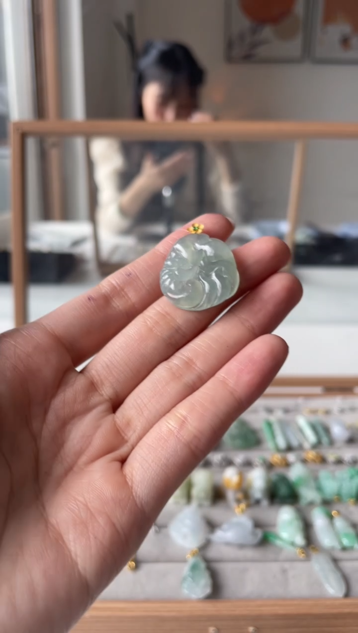 【闪购商品】翡翠颈饰未镶嵌九尾狐 翡翠