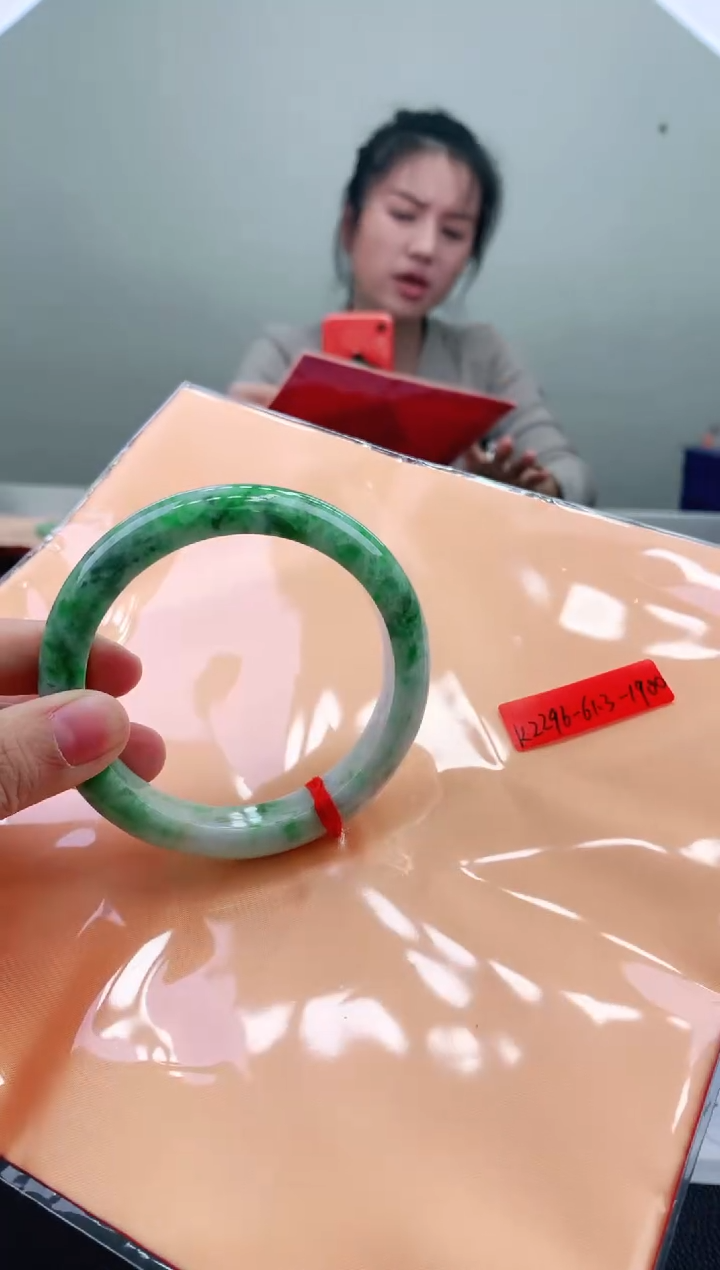 未镶嵌手镯翡翠61