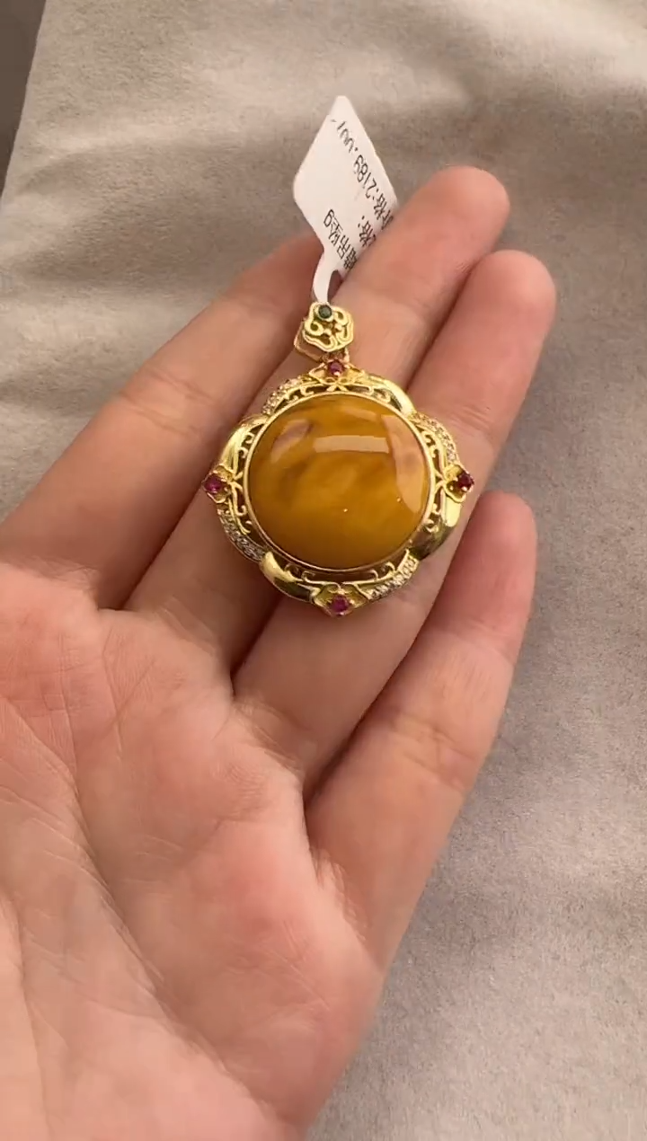 【闪购商品】琥珀裸石未镶嵌10214100-吊坠