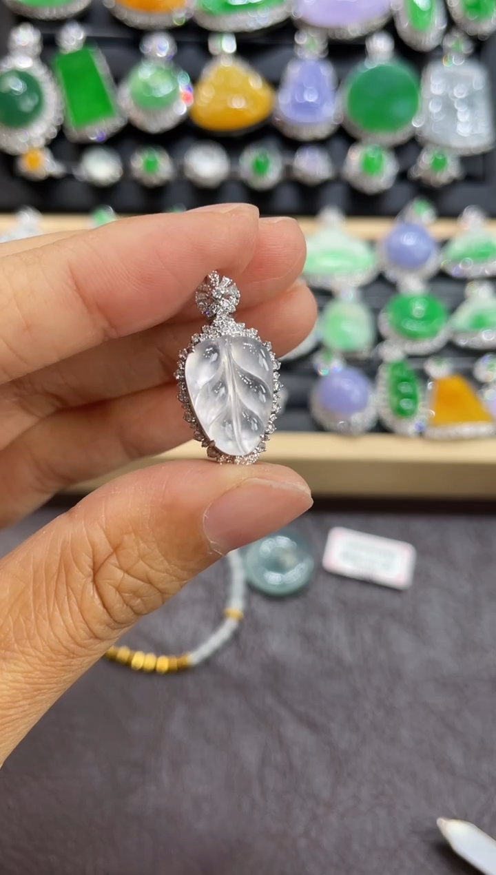 18K金镶嵌挂件翡翠ZHG01029-3