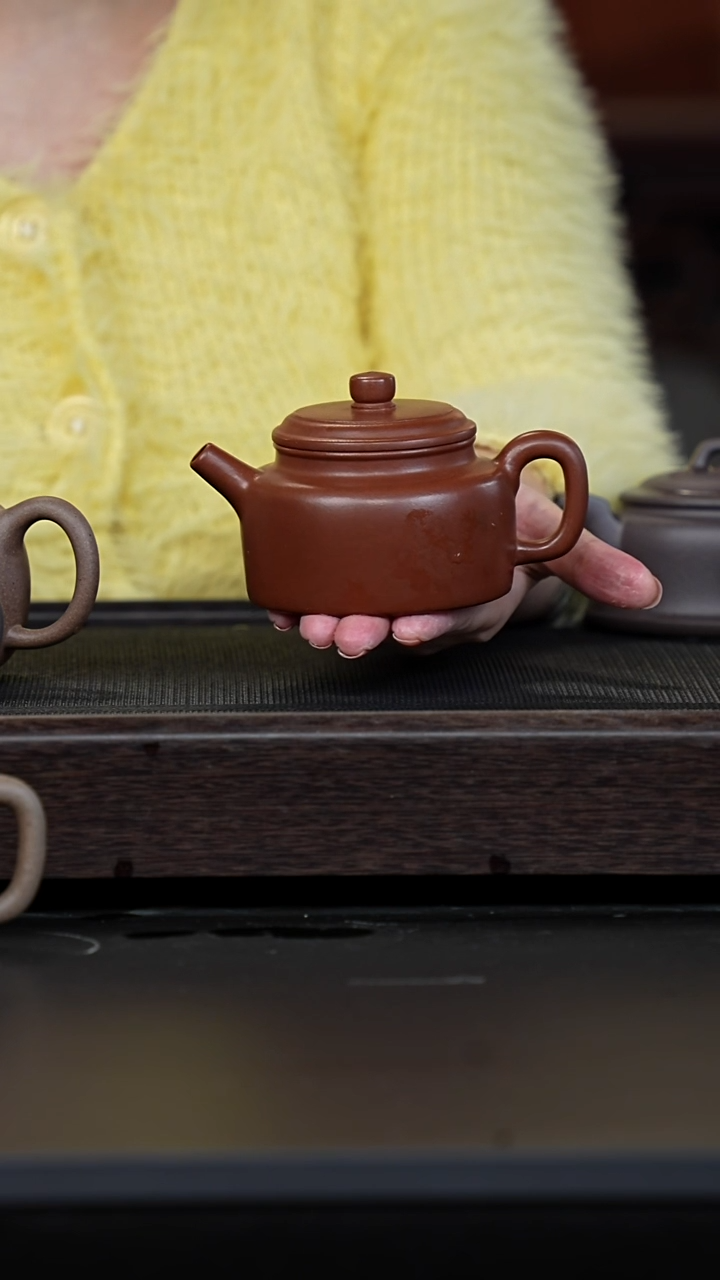 【闪购商品】紫砂茶壶红皮龙德钟