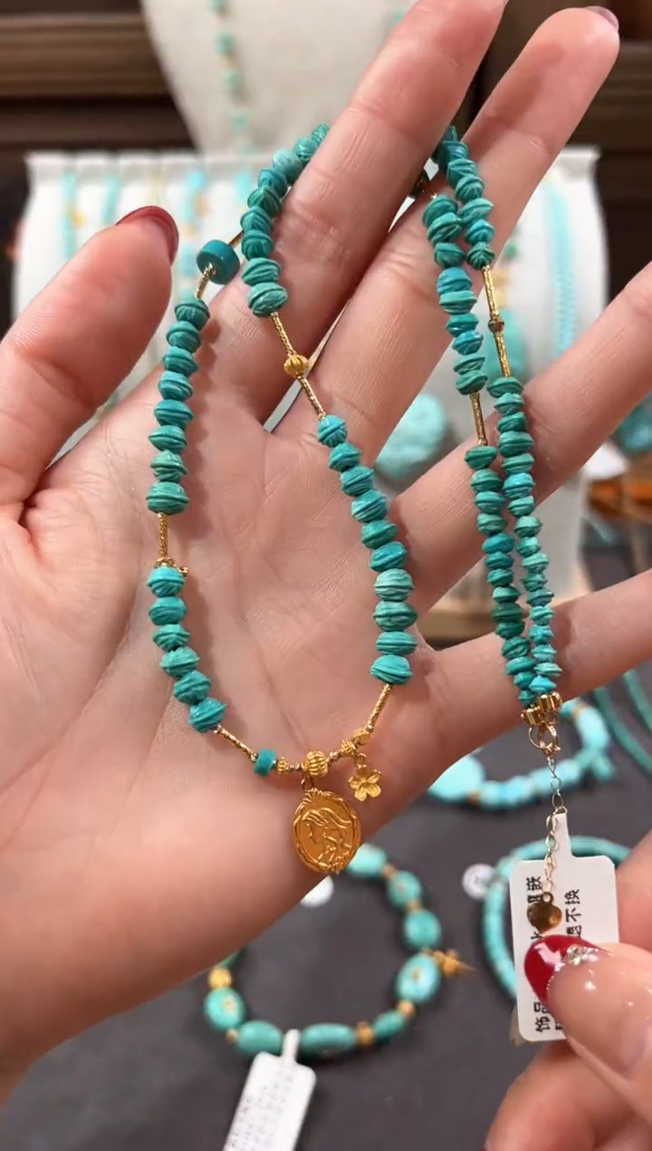 【闪购商品】绿松石颈饰18K金镶嵌绿松石项链