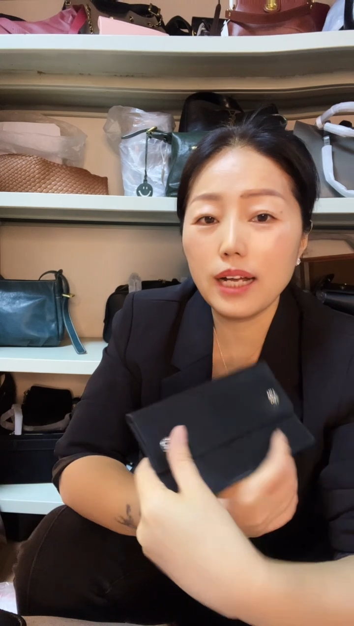 牛皮（革）高端订制时尚百搭女士挂件