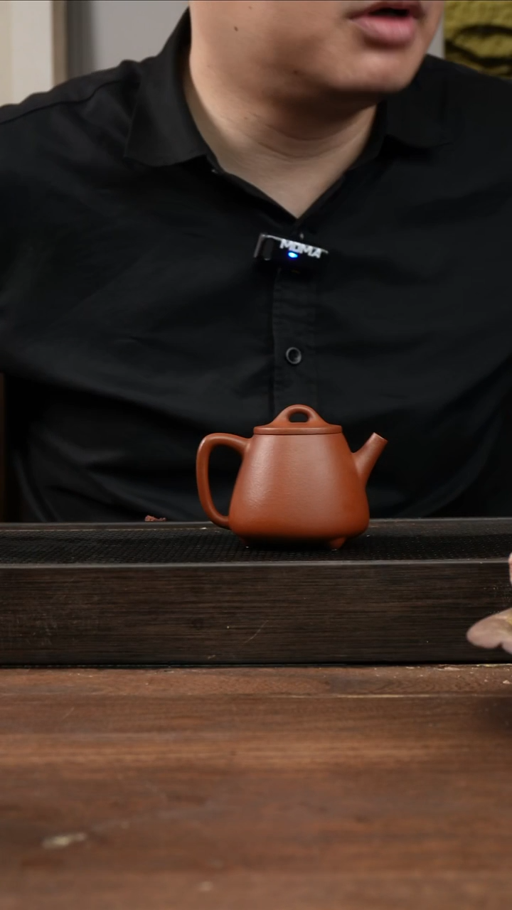 茶杯紫砂红清水高石瓢       150CC  