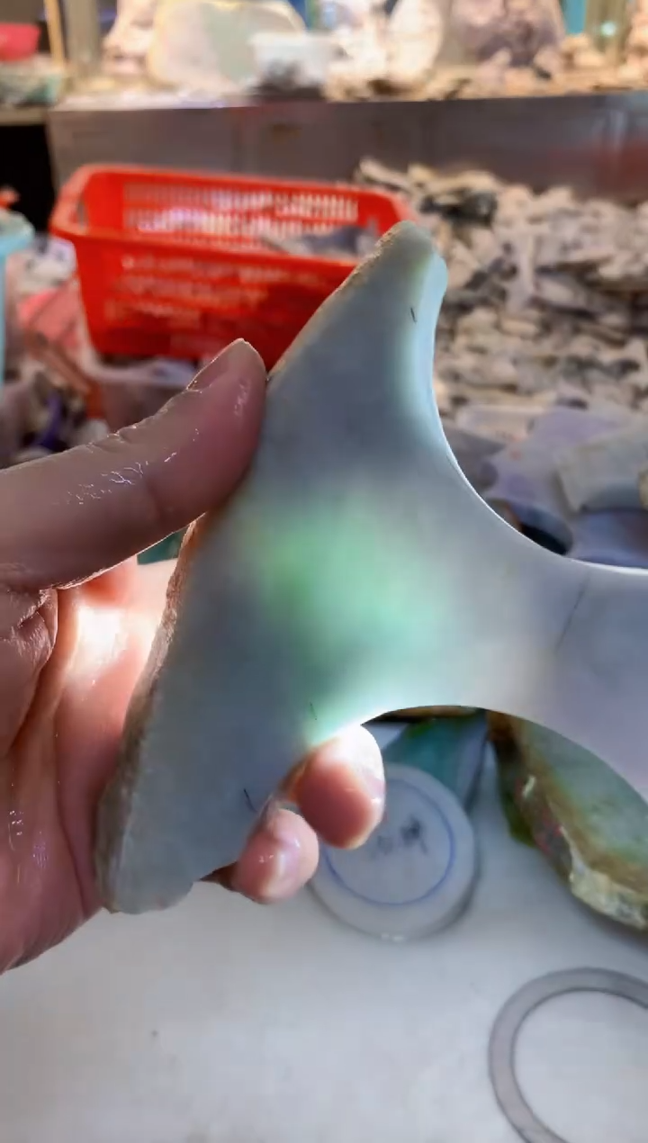 翡翠挂件未镶嵌0朗0翡翠珠宝445