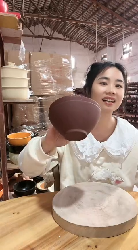 陶明显瑕疵紫砂斗笠碗2个不圆色差