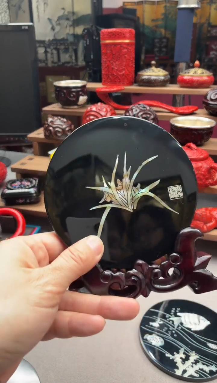 扬州漆器 11.5兰花物台屏