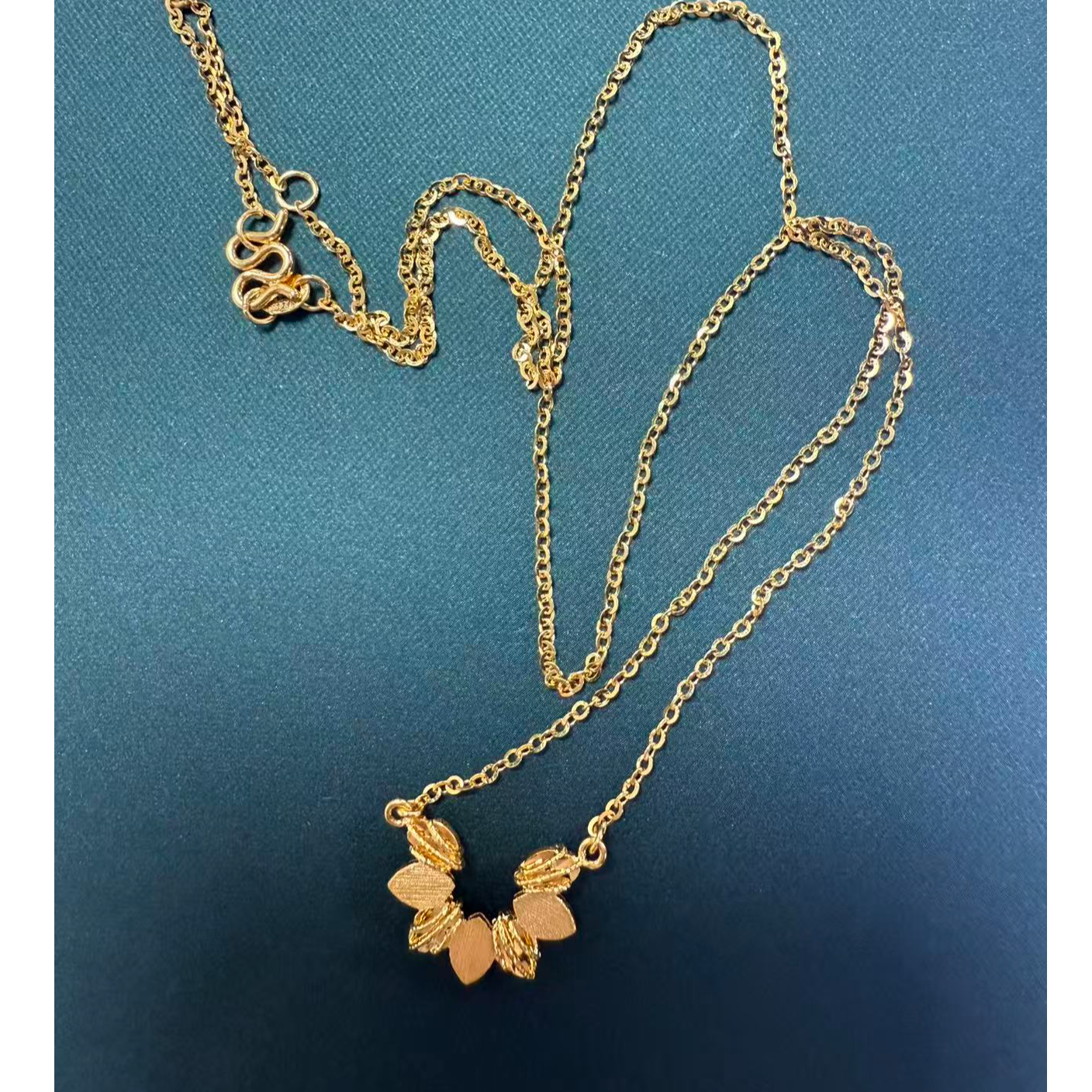 俏兮金 黄金足金叶子{春意盎然}项链